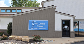 Outside view of Warsaw Indiana dental office building