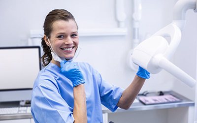 Dental hygienist smiles?